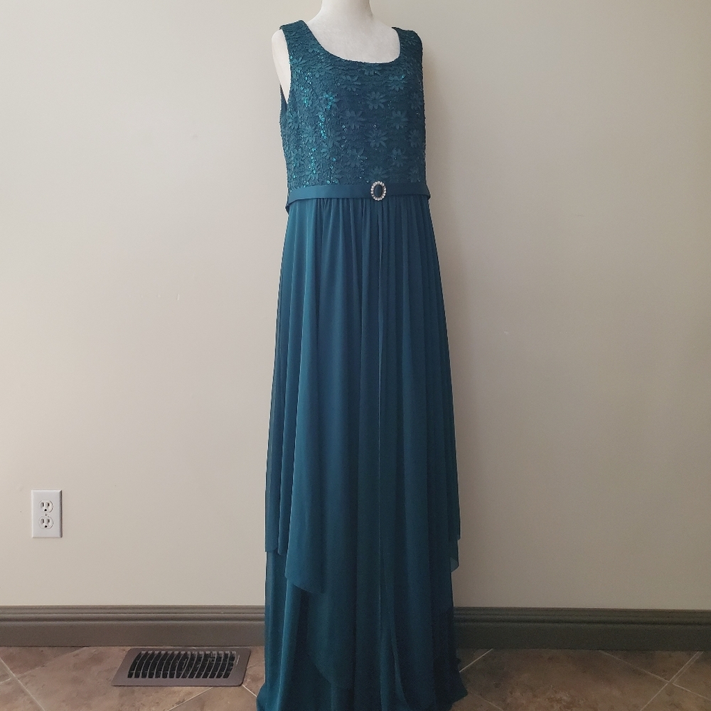 R&M Richards Lace Sequin Maxi Dress